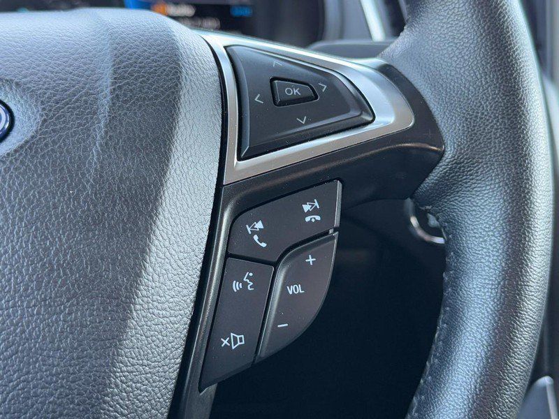 Used 2024 Ford Edge Titanium AWD/4WD image 18