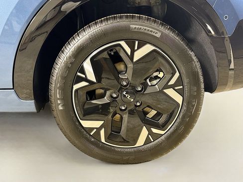 New 2026 Kia Niro Wave w/ Wave Preserve Package FWD image 35