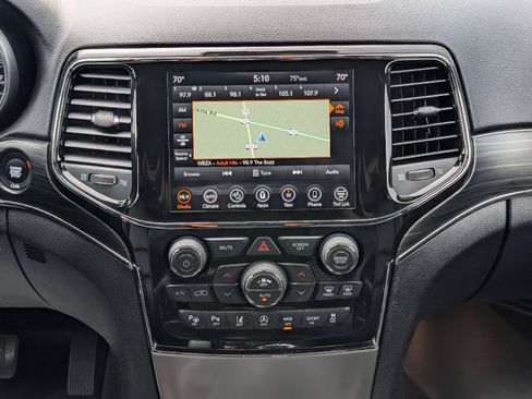 Used 2021 Jeep Grand Cherokee Limited w/ Luxury Group II AWD/4WD image 14