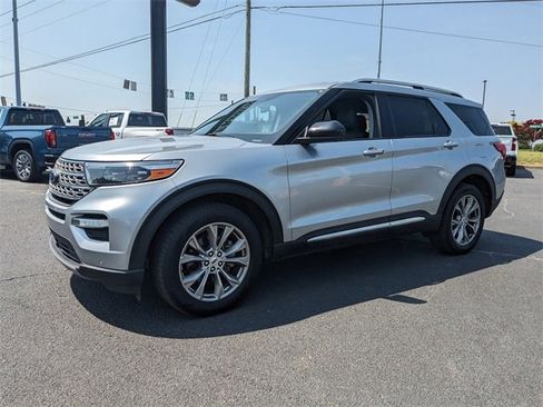 Used 2023 Ford Explorer Limited image 8