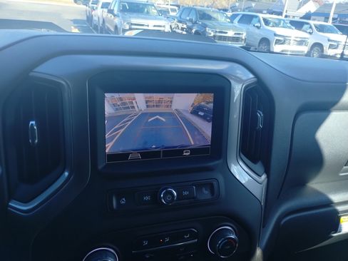 Used 2022 Chevrolet Silverado 1500 Custom Trail Boss image 20