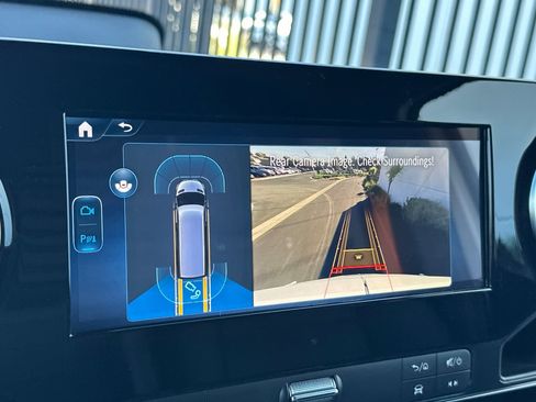 Used 2025 Mercedes-Benz Sprinter 3500 image 20