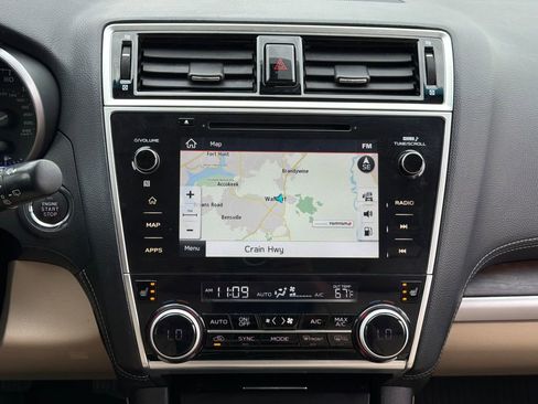 Used 2019 Subaru Outback 2.5i Limited image 16