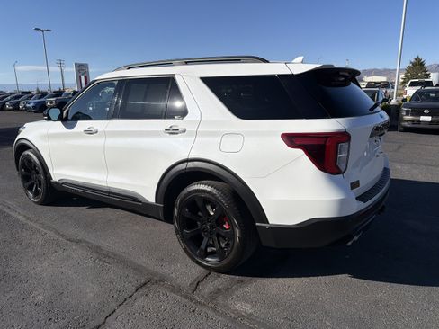 Used 2023 Ford Explorer ST w/ Equipment Group 401A AWD/4WD image 8