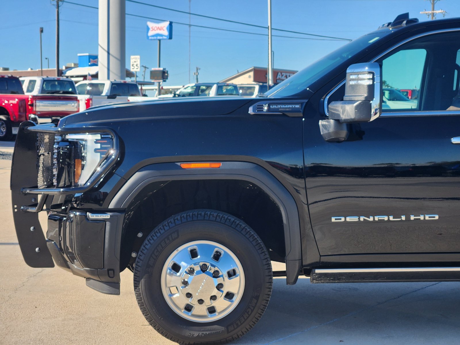 Used 2026 GMC Sierra 3500 Denali Ultimate AWD/4WD image 13