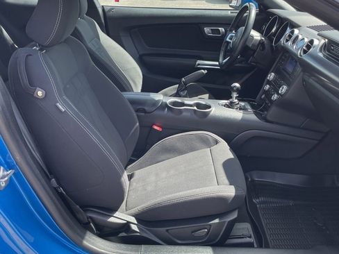 Used 2020 Ford Mustang GT w/ GT Performance Package RWD image 6