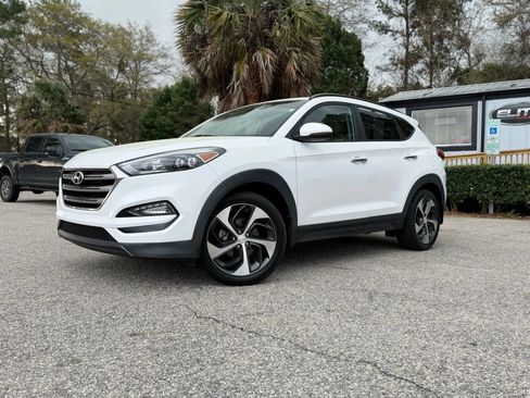 Used 2018 Hyundai Tucson Limited FWD image 3