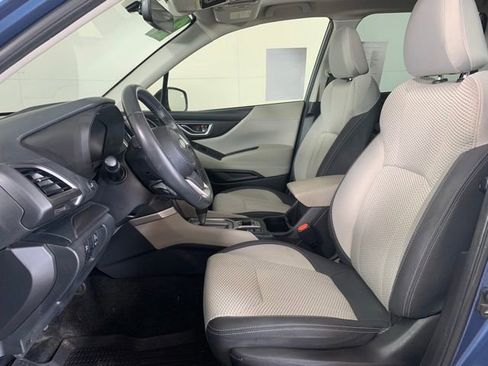 Used 2021 Subaru Forester Premium w/ Popular Package #1 AWD/4WD image 11