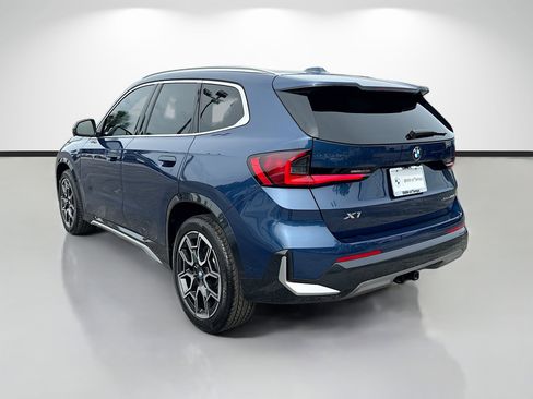 Used 2025 BMW X1 xDrive28i w/ Technology Package AWD/4WD image 5