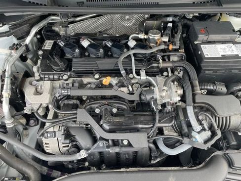 Used 2024 Toyota Corolla LE FWD image 29