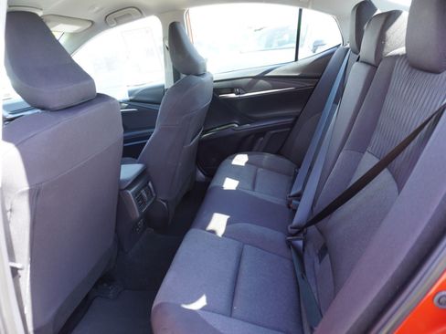 Used 2025 Toyota Camry LE image 13