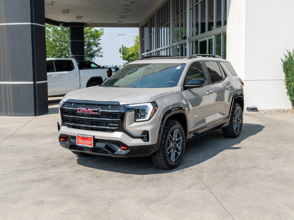 Certified 2026 GMC Terrain AT4 AWD/4WD image 4