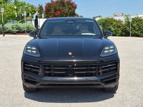 New 2026 Porsche Cayenne Coupe AWD/4WD image 6