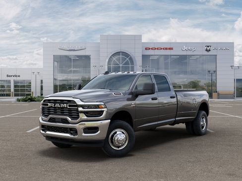 New 2026 RAM 3500 Tradesman AWD/4WD image 61