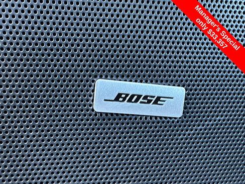 Used 2023 Cadillac XT6 Luxury image 12