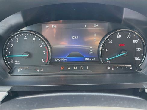 Used 2023 Ford Explorer XLT AWD/4WD image 39