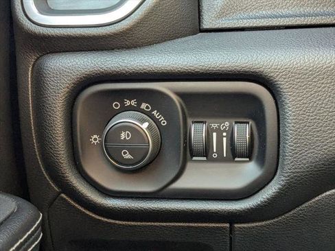 Certified 2025 RAM 1500 Laramie AWD/4WD image 21