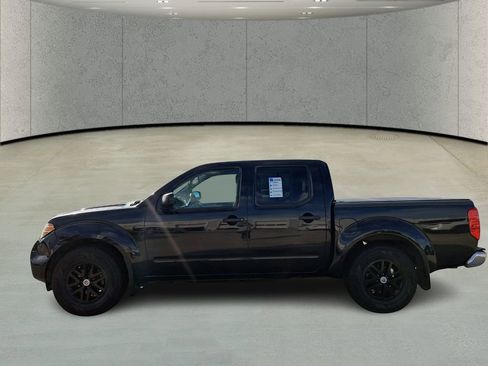 Used 2019 Nissan Frontier SV image 8