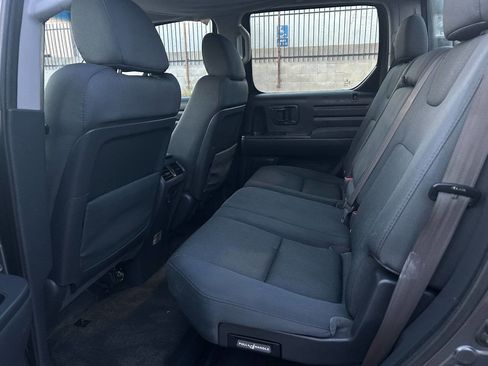 Used 2010 Honda Ridgeline RT image 10