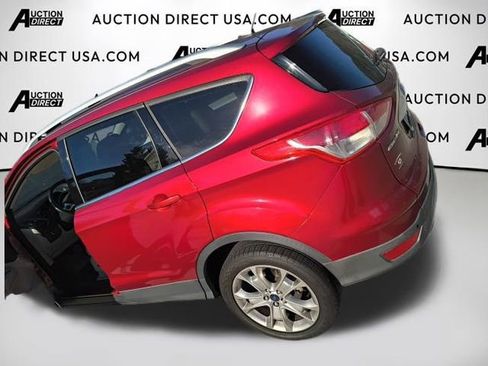 Used 2015 Ford Escape Titanium image 14