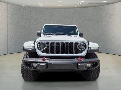 Used 2025 Jeep Wrangler Unlimited Rubicon AWD/4WD image 12