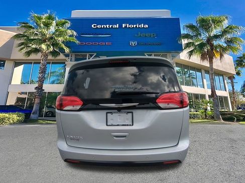 New 2026 Chrysler Voyager LX FWD image 6
