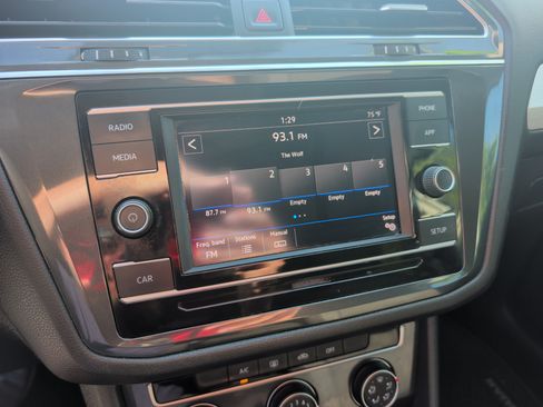 Used 2019 Volkswagen Tiguan S w/ Driver Assistance Package FWD image 25