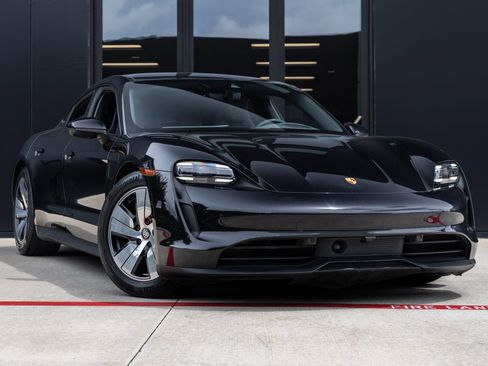 Certified 2023 Porsche Taycan RWD image 6