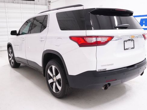 Used 2020 Chevrolet Traverse LT w/ LT Premium Package FWD image 41