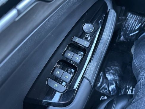 Used 2023 Kia Sportage X-Line w/ X-Line Premium Package image 29