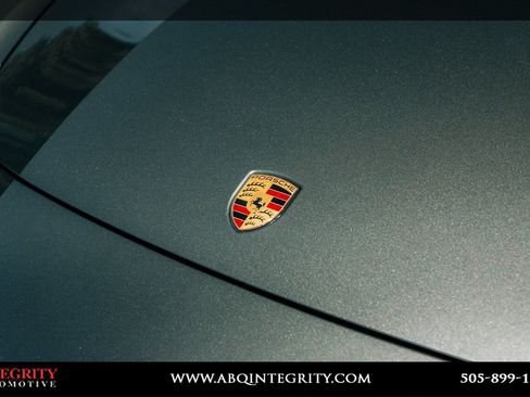 Used 2023 Porsche Panamera 4 Platinum Edition AWD/4WD image 10