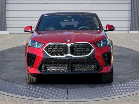 New 2026 BMW X2 xDrive28i w/ M Sport Package image 2