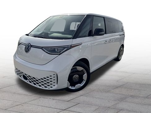 New 2025 Volkswagen ID. Buzz Pro S RWD image 5
