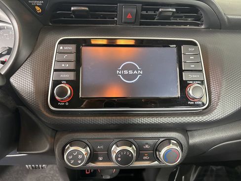 Used 2022 Nissan Kicks S image 13