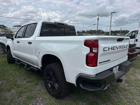 Used 2026 Chevrolet Silverado 1500 LT Trail Boss w/ LT Trail Boss Premium Package AWD/4WD image 16