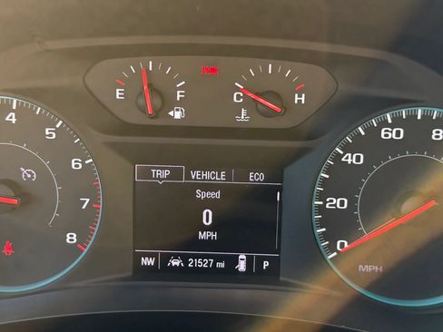 Used 2023 Chevrolet Traverse LS AWD/4WD image 16