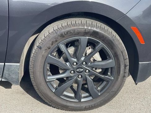 Used 2023 Chevrolet Equinox RS image 9