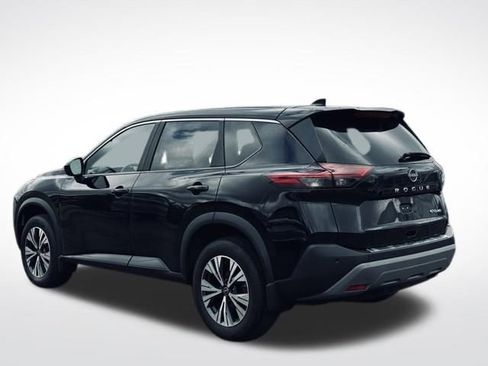 Used 2023 Nissan Rogue SV AWD/4WD image 9