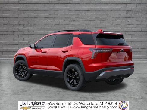 New 2027 Chevrolet Equinox LT w/ Convenience Package II FWD image 3