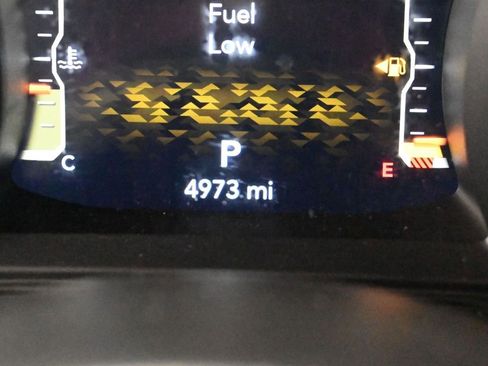 Used 2025 Jeep Gladiator High Tide image 35