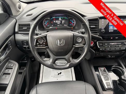 Used 2021 Honda Pilot Touring image 14
