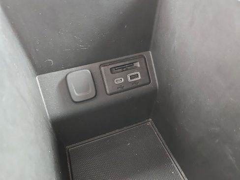 Used 2020 Chevrolet Blazer RS image 33