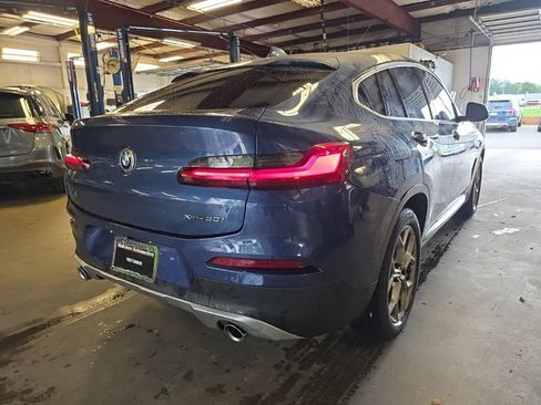 Used 2020 BMW X4 xDrive30i w/ Convenience Package AWD/4WD image 3