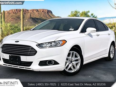 Used 2016 Ford Fusion SE w/ Equipment Group 202A FWD image 1