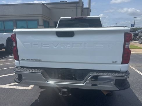 Used 2023 Chevrolet Silverado 2500 LT w/ Convenience Package AWD/4WD image 5