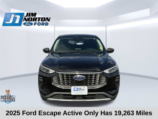 Used 2025 Ford Escape Active w/ Cold Weather Package AWD/4WD image 10