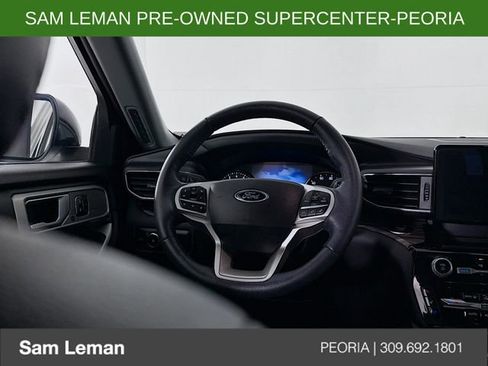 Used 2023 Ford Explorer Limited w/ Equipment Group 301A image 11