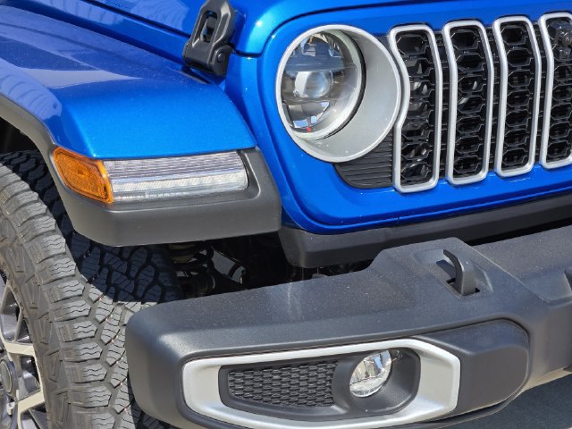 Certified 2024 Jeep Wrangler Unlimited Sahara w/ Technology Group AWD/4WD image 9
