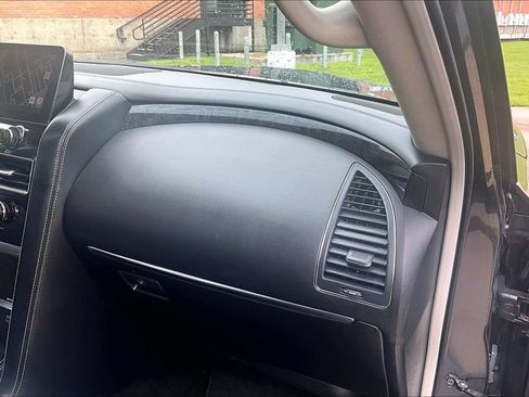 Used 2024 INFINITI QX80 Luxe AWD/4WD image 21