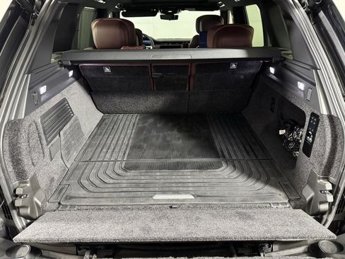 Used 2024 Land Rover Range Rover Autobiography image 30